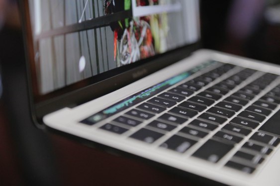 macbookprotouchbarediting2