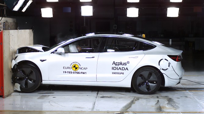 tesla model 3 euro ncap