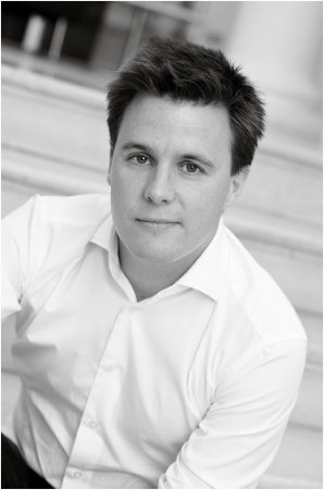 170711 Headshot Richard Ambrose Azimo