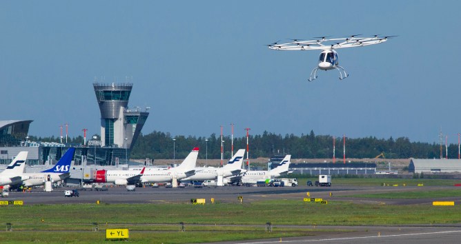 190830 Volocopter 2X First Airtaxi Helsinki 2