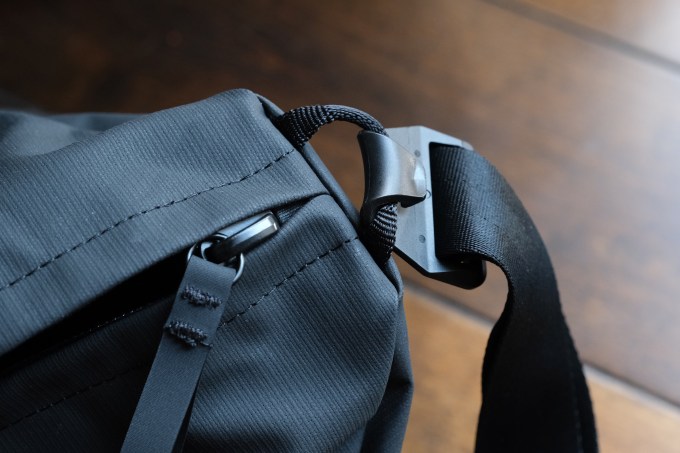 Peak Travel Duffel 35 4