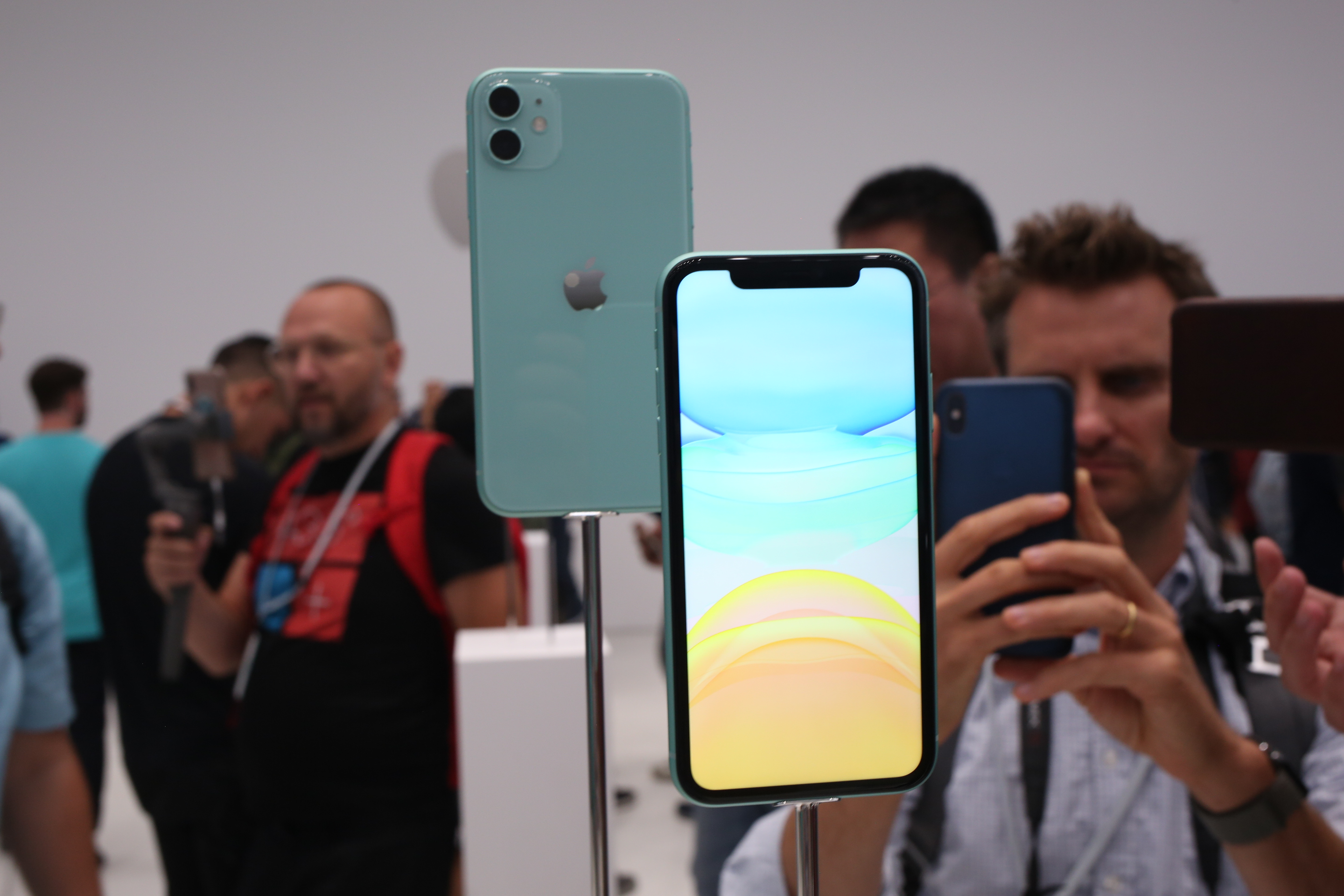 Apple iPhone 11