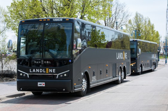 Bus DLH 1