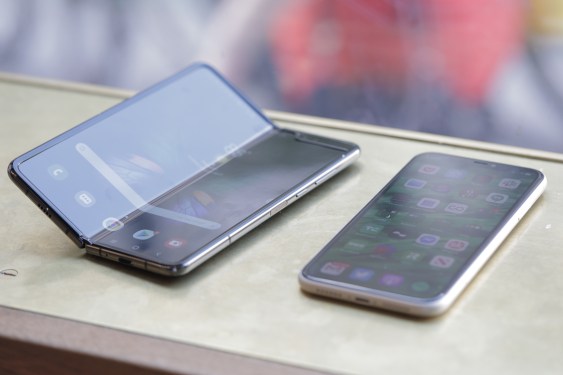 Samsung Galaxy Fold
