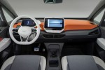 DB2019AU01078 medium