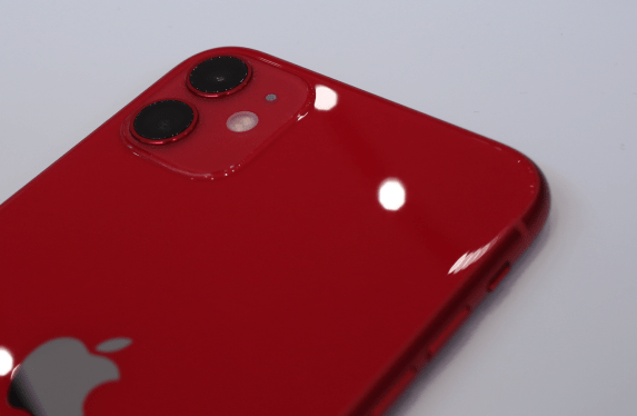 iPhone 11 Apple