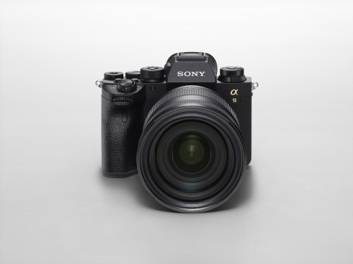 Alpha9II SEL2470GM front top image WH