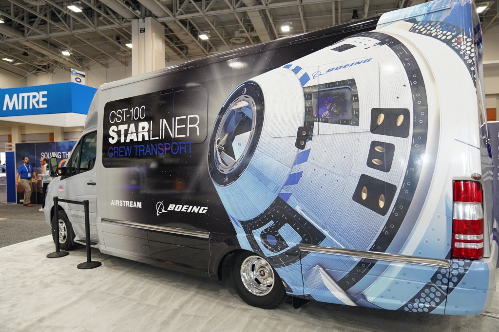 Astrovan II 10