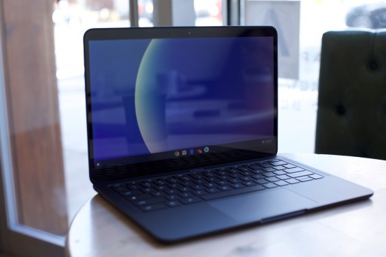 Google Pixelbook Go