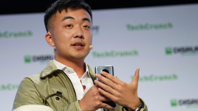 Carl Pei OnePlusDSC04580