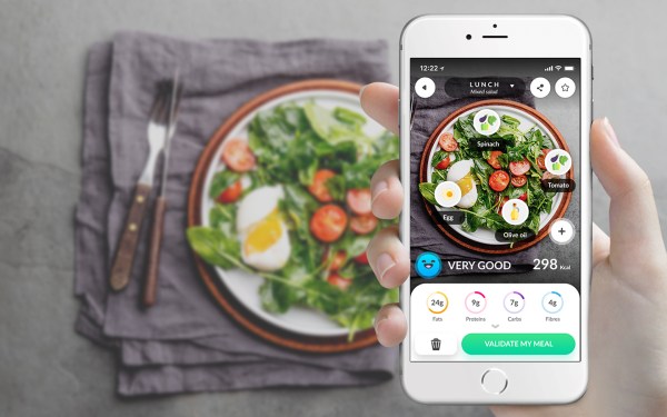 FOODVISOR PHOTO SCENE MIXED SALAD