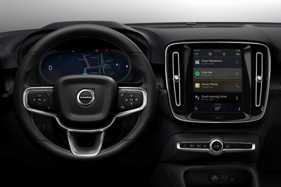 Volvo XC40 infotainment system