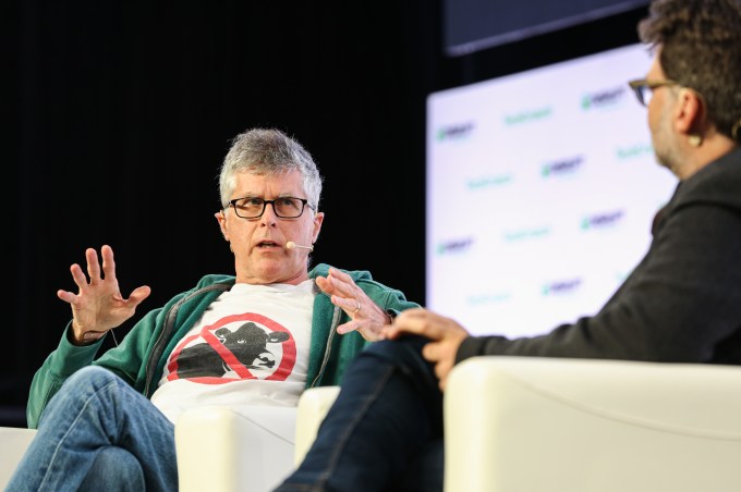 disrupt patrick brown 0578