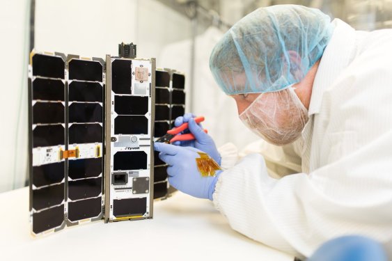 tyvak nano satellite