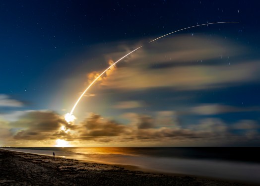 space launch rocket