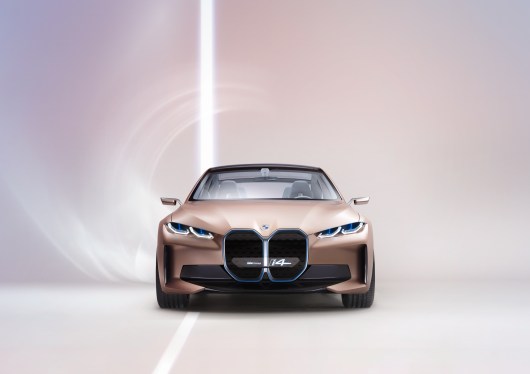 bmw i4 concept front