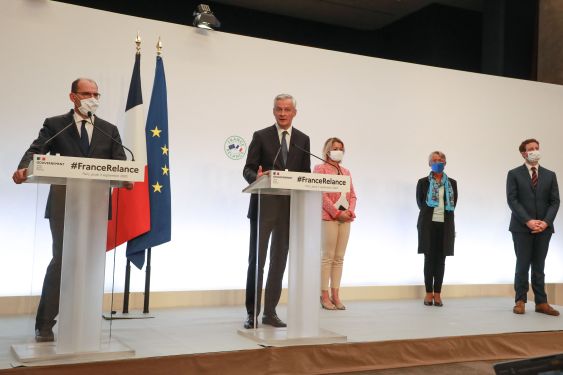 (From L) French Prime Minister Jean Castex, French Economy and Finance Minister Bruno Le Maire, French Ecological Transition Minister Barbara Pompili, French Labour Minister Elisabeth Borne and French junior minister for European Affairs Clement Beaune, attend a press conference on September 3, 2020 to present the Government's crisis recovery plan for economy from the Covid-19 pandemic