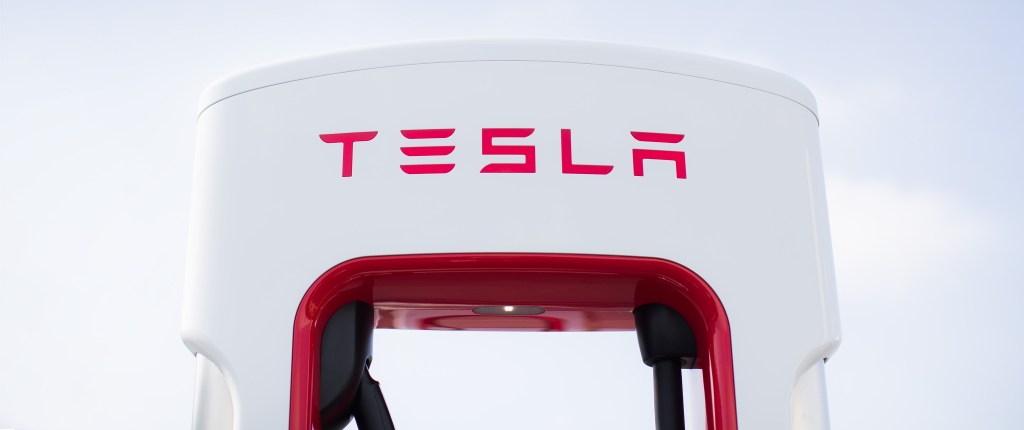 Tesla supercharger