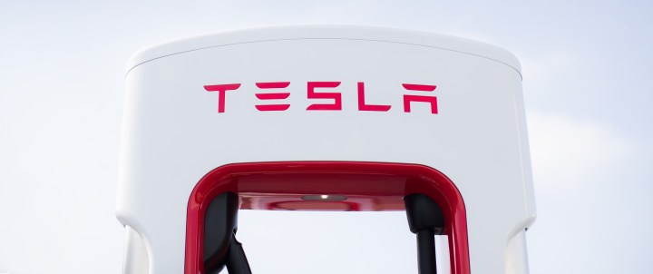 Tesla supercharger