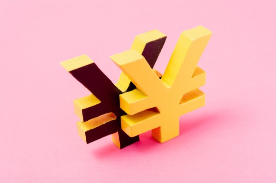 3D rendering of the Japanese yen symbol