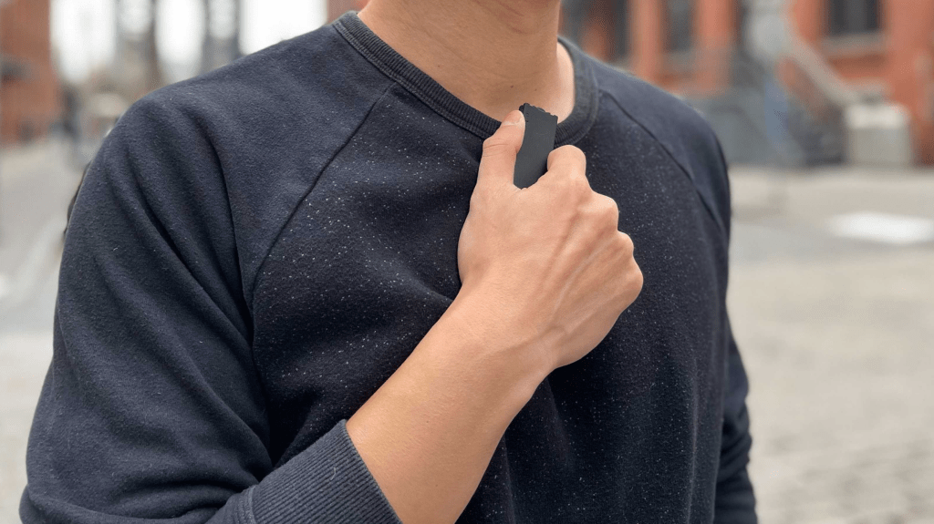 A photo of OFLO's smart walkie talkie
