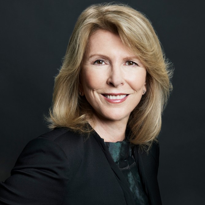 Susan Lyne