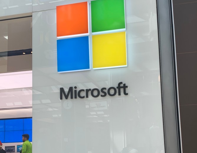 Microsoft Logo on Microsoft Store at Prudential Center in Boston, MA.