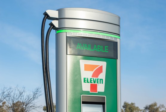 7-Eleven DCFC Ports