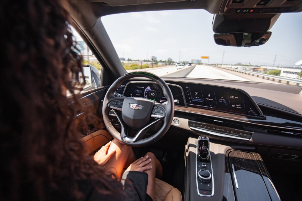 driver using GM super cruise