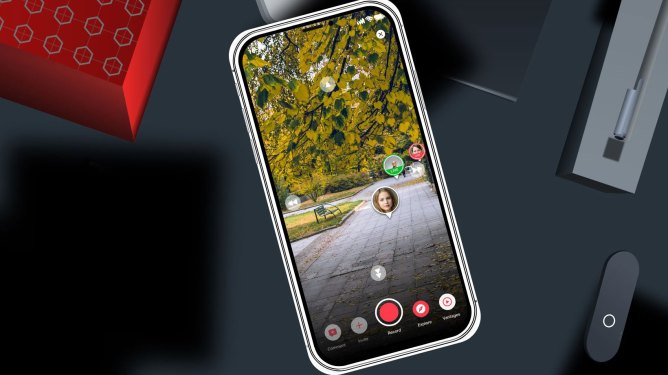 happaning app on a phone