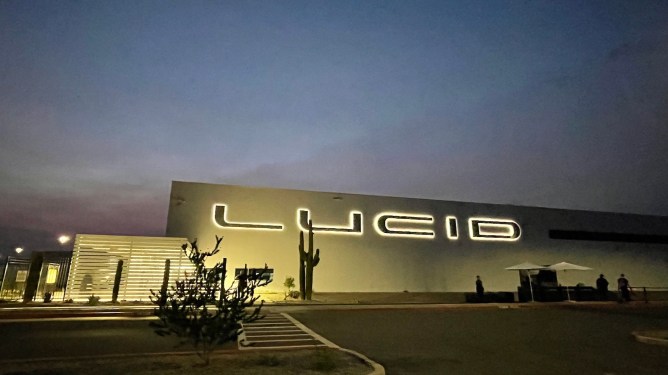 lucid factory-lucid air delivery