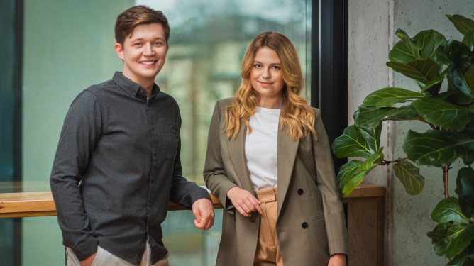 Matt Ciolek, Maja Schaefer, Zowie