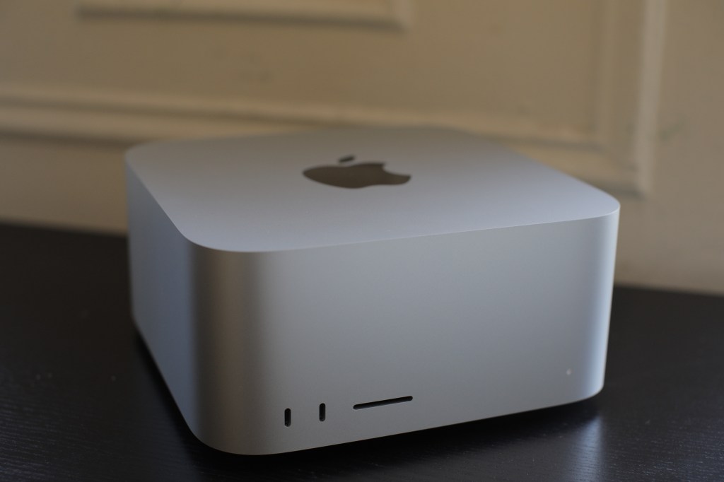 Apple Mac Studio 2022