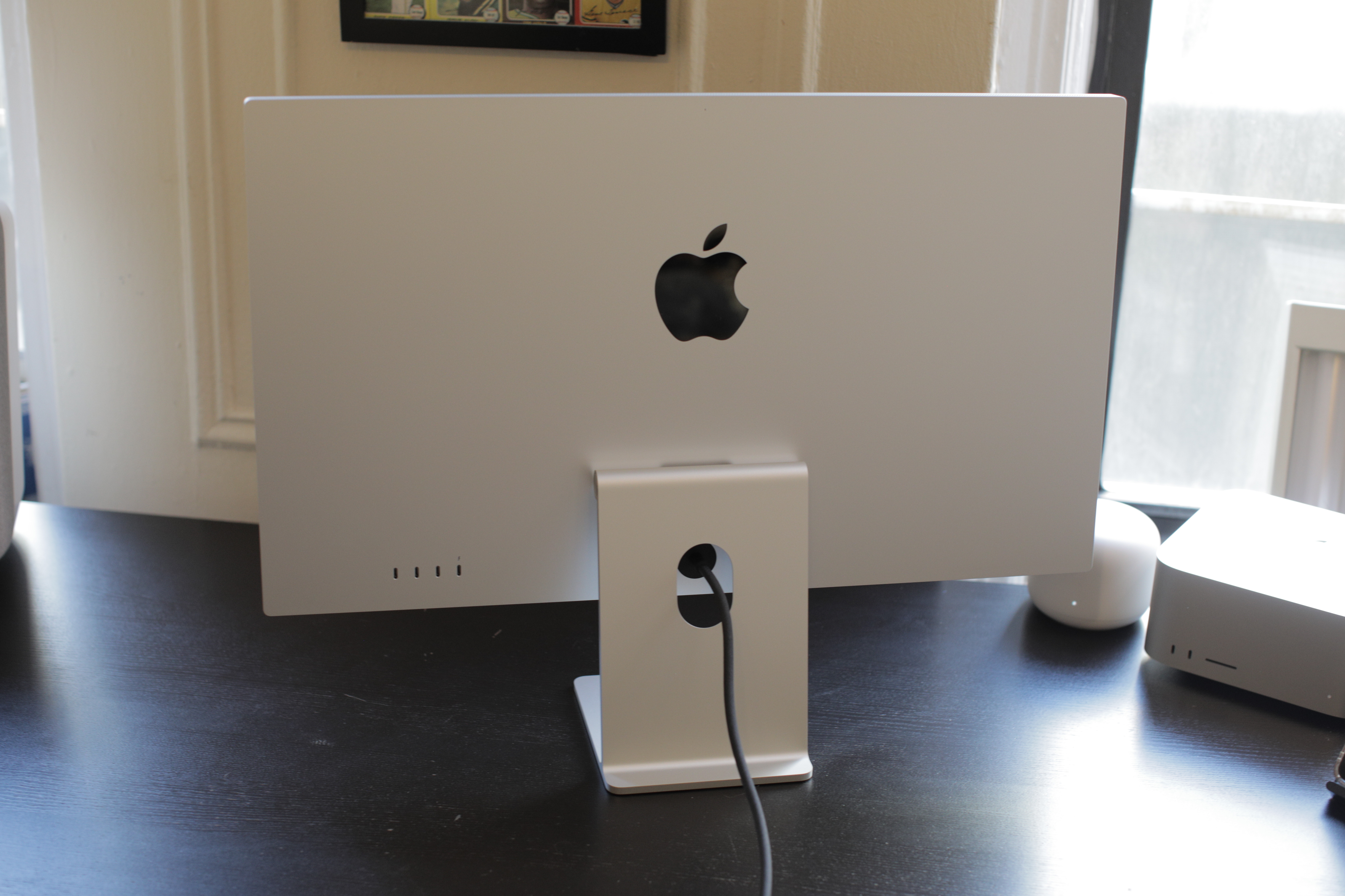 Back of iMac desktop studio display 2022