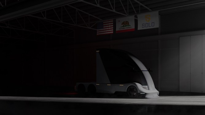 SoloAVT Reveal truck