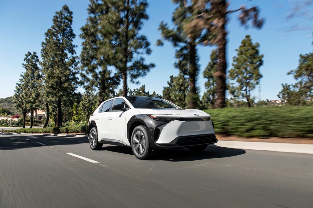 2023 Toyota bZ4X XLE