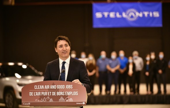 stellantis-trudeau-EVs