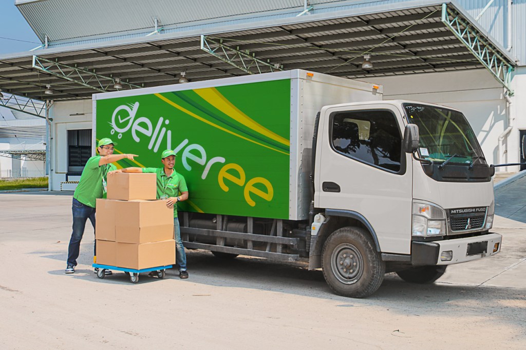 Southeast Asia logistic startup Deliveree's drivers at a destination