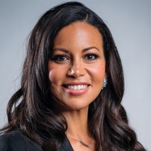 Johanna Faries