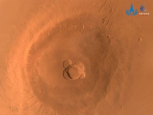 mars volcano