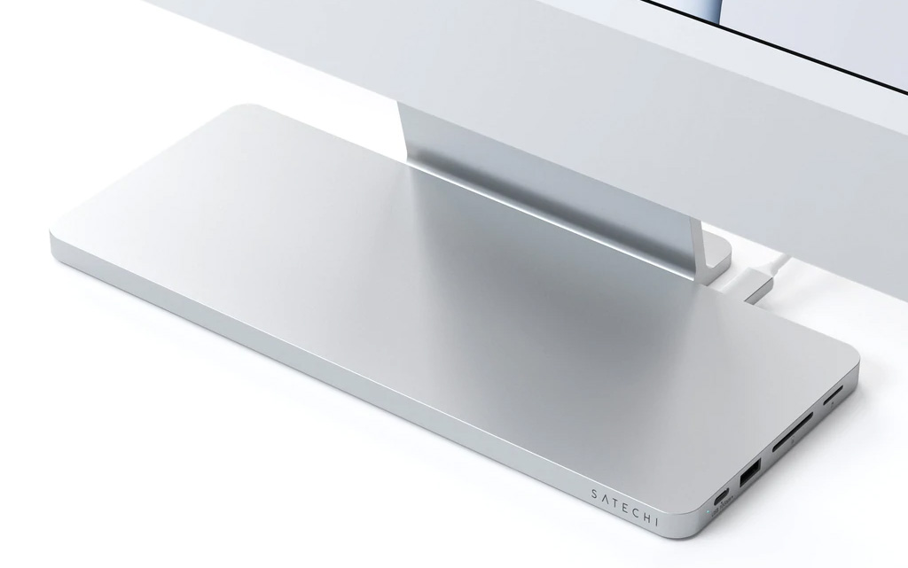 Satechi dock on iMac