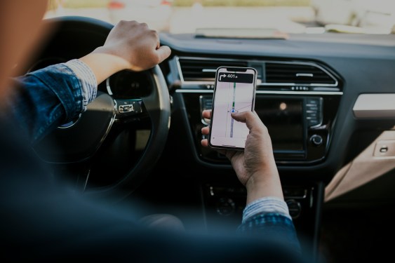 ridehail driver using app