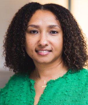 Leyonna Barba