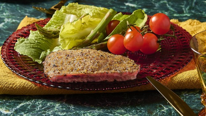 Novel Farms pork loin cultivated meat