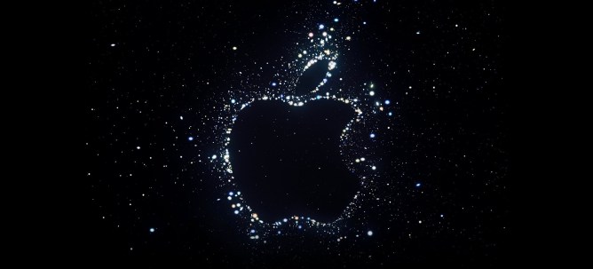 stars aligned in shape of apple