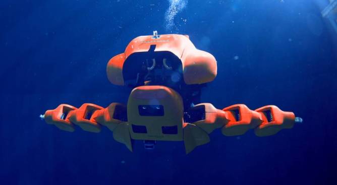underwater robot