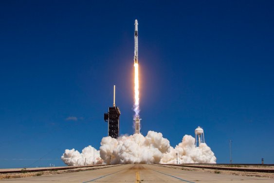 SpaceX rocket launch