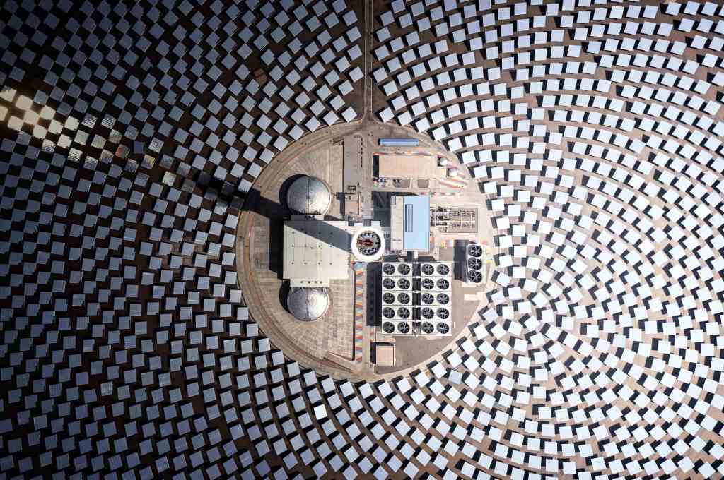 Aerial view of the Gansu Jinta Concentrated Solar Power Project.