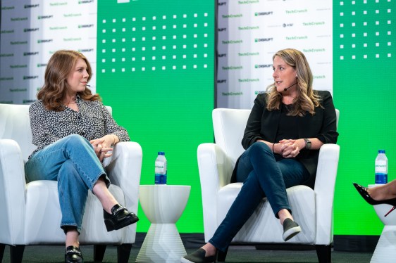 Lindsay Kaplan, Chief Brand Officer and Carolyn Childers, Chief Executive Officer at Chief on stage at TechCrunch Disrupt in San Francisco on October 18, 2022. Image Credit: Haje Kamps / TechCrunch