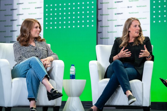 Lindsay Kaplan, Chief Brand Officer and Carolyn Childers, Chief Executive Officer at Chief talk with Natasha Mascarenhas at TechCrunch Disrupt in San Francisco on October 18, 2022. Image Credit: Haje Kamps / TechCrunch